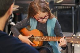 Curso de Música – Ukulelê